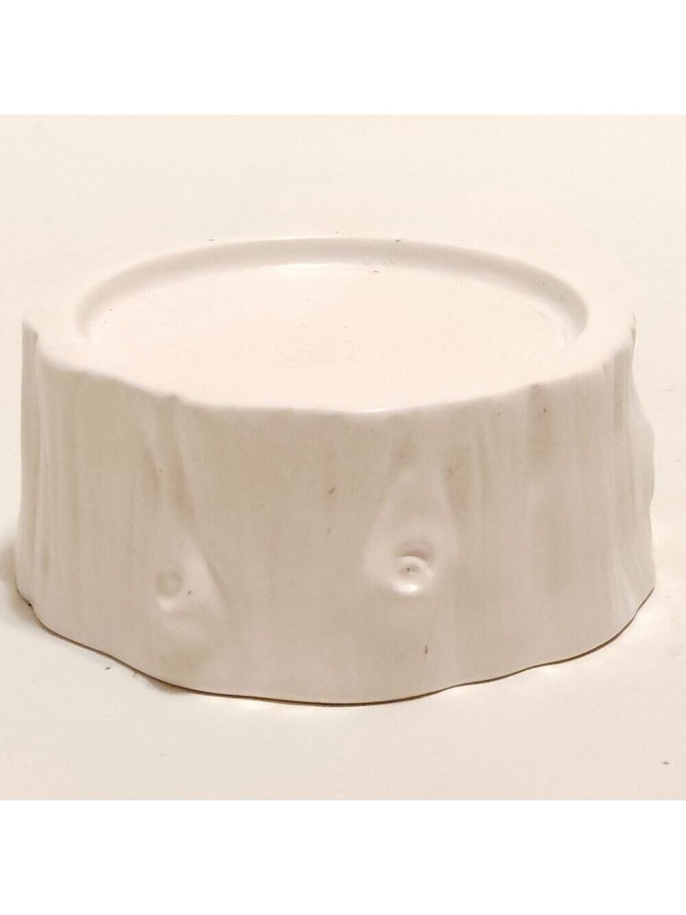 RARE Bath and Body Works Tree Stump Candle Holder White LNWT